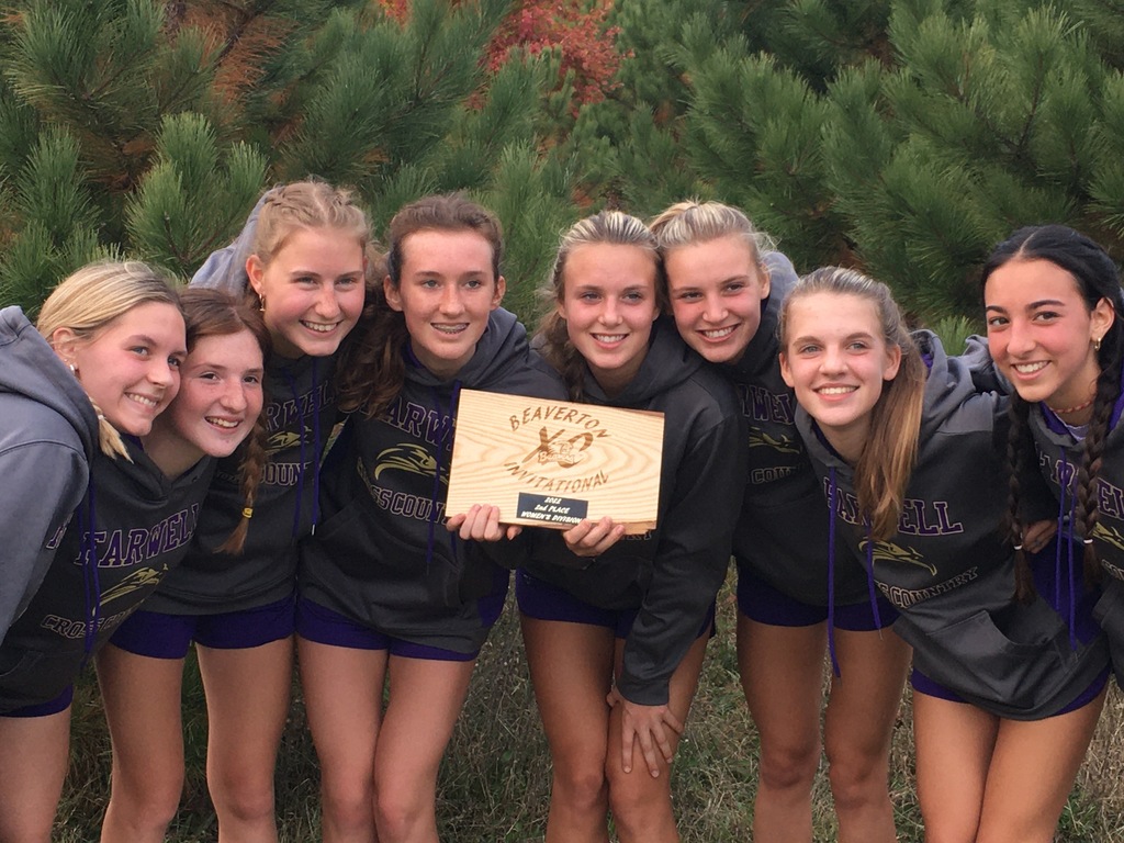 Girls Cross Country Team places 2nd!